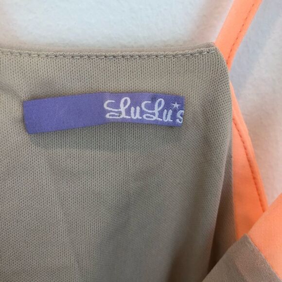 LULU'S RAISE THE STAKES PEACH AND BEIGE DRESS Size Small - Picture 5 of 6